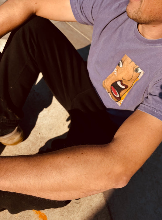 Urban Scream – Premium Regular Tee grape/white